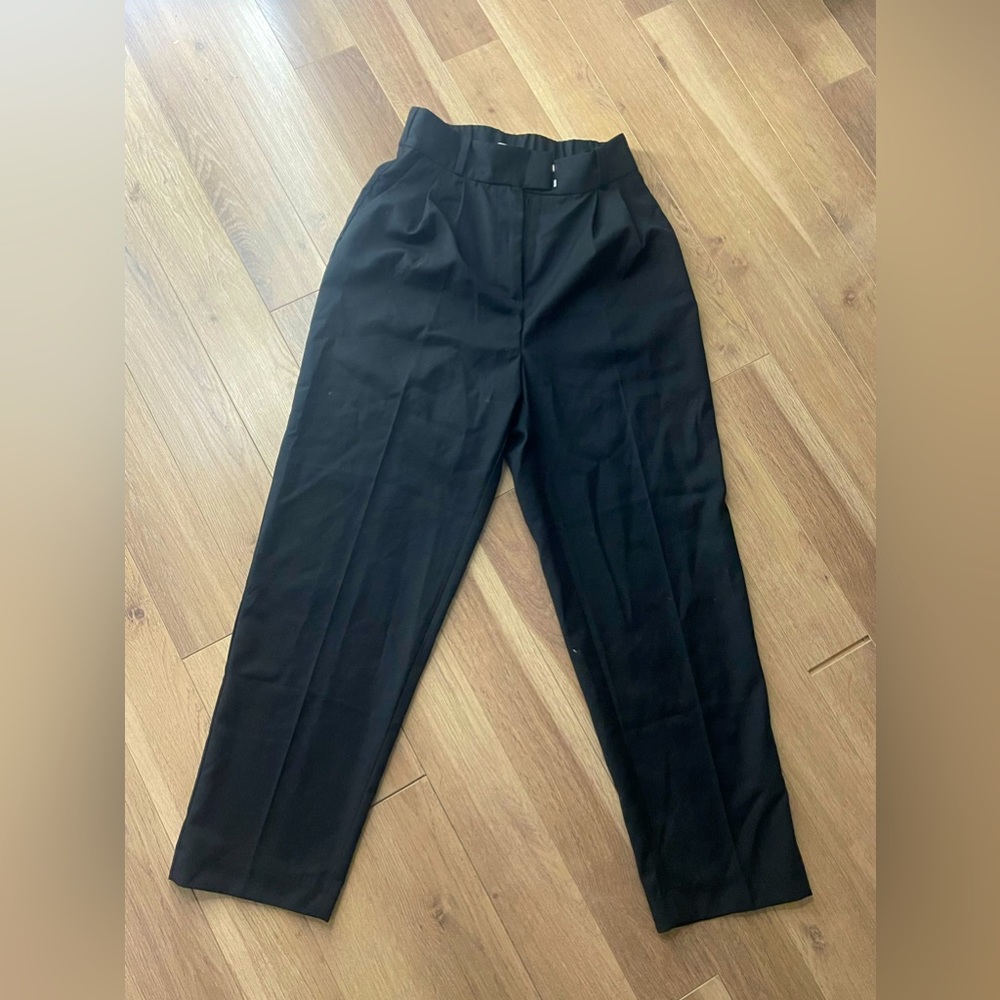 H&M Pants never wear it